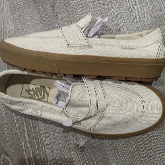 Vans Cream Slip-On Shoes with Brown Soles Penny Loafer Style - Picture 4 of 5